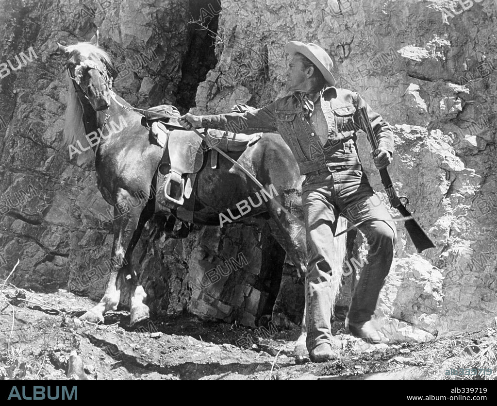 KIRK DOUGLAS en LOS VALIENTES ANDAN SOLOS, 1962 (LONELY ARE THE BRAVE), dirigida por DAVID MILLER. Copyright UNIVERSAL PICTURES.