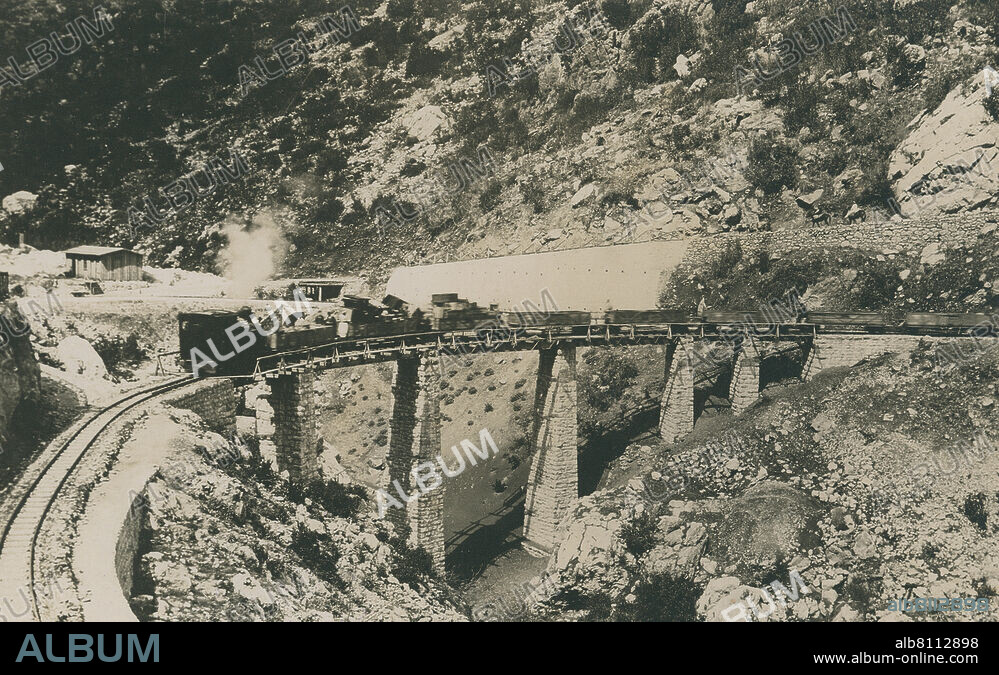 Philipp Holzmann Photo Archive: Construction of the Baghdad Railway in the Ottoman Empire. Bridge in the bypass of the Gavurdere Viaduct (Varda Köprüsü) in the Taurus Mountains in the Adana Province (southern Turkey). Photo, around 1917.