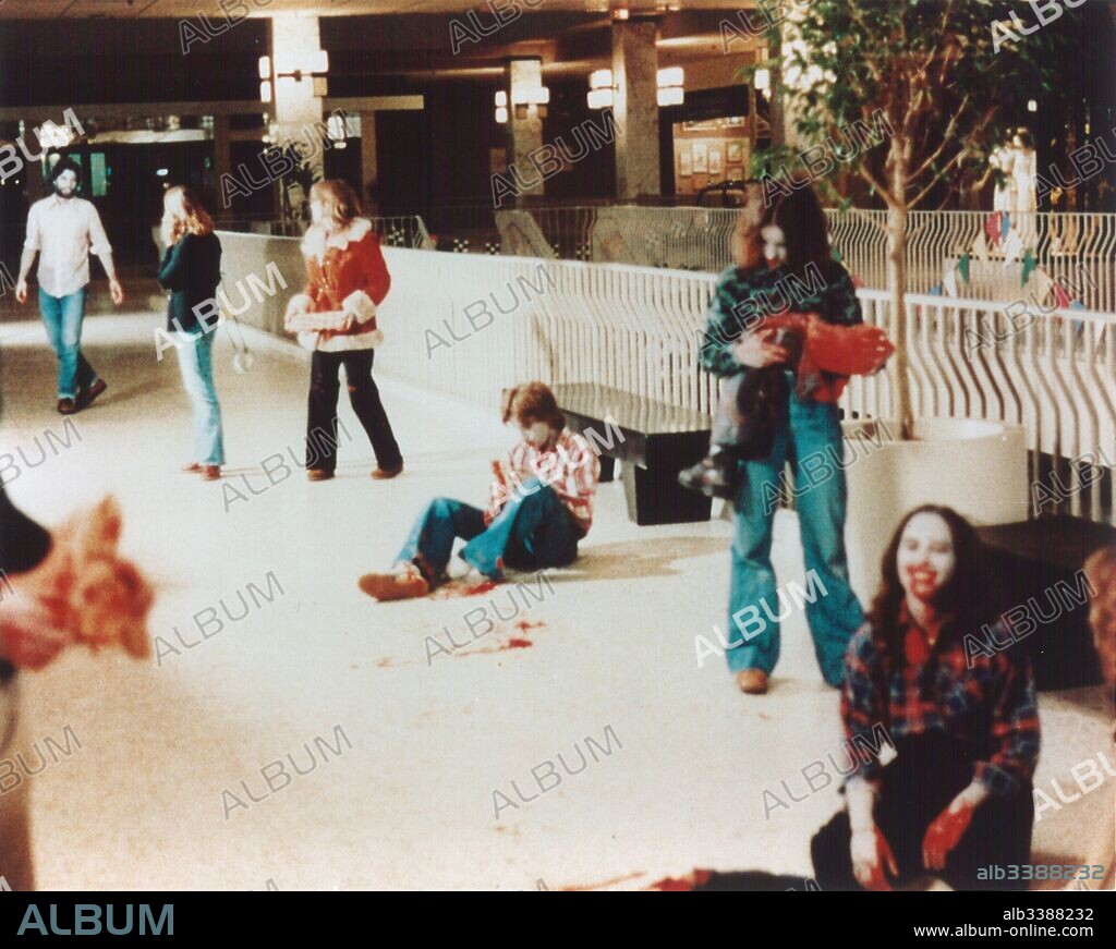 ZOMBI, 1978 (DAWN OF THE DEAD), dirigida por GEORGE A. ROMERO. Copyright UNITED FILM.