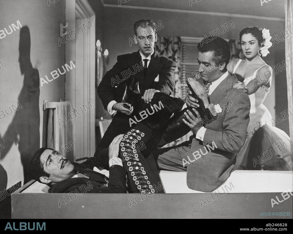 ABEL SALAZAR, LOLA FLORES and LUIS AGUILAR in LOLA TORBELLINO, 1956, directed by RENE CARDONA. Copyright CESAREO GONZALEZ-ABEL SALAZAR.
