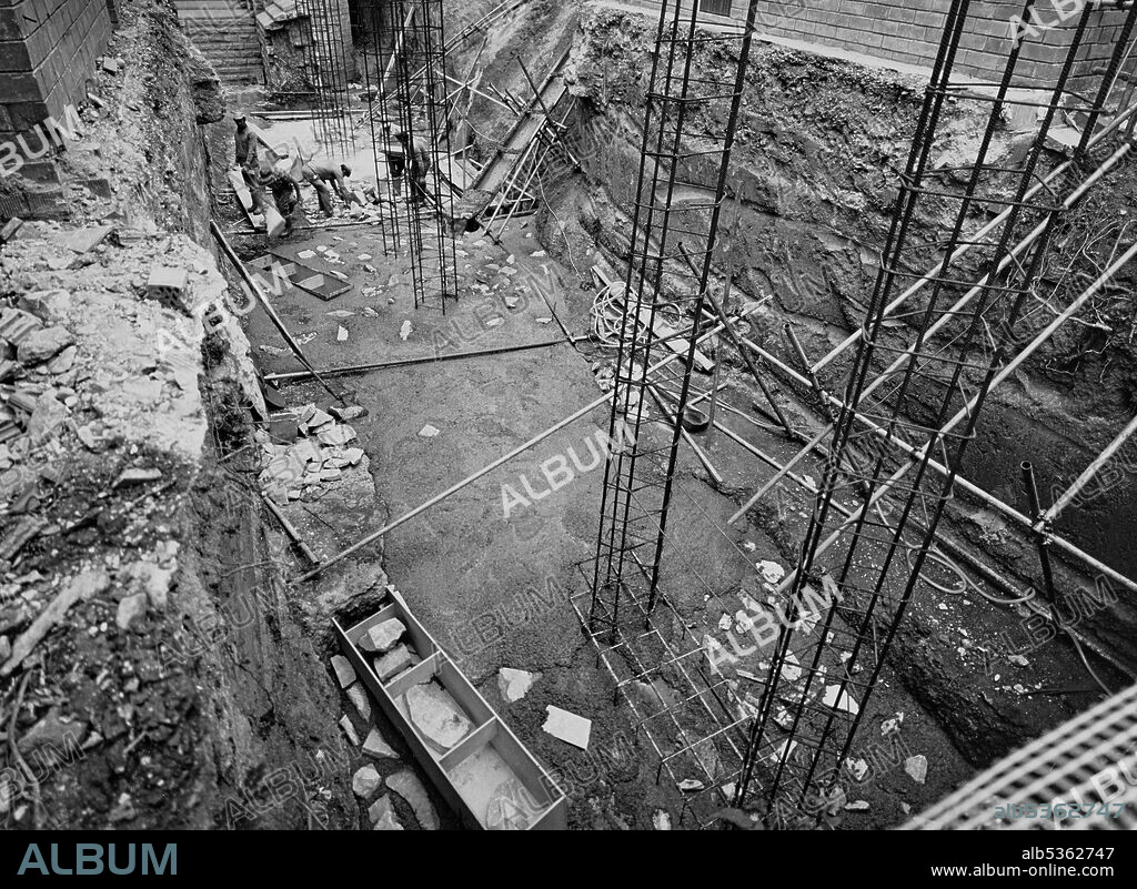 ANTONI GAUDÍ. Sagrada Familia (under construction): foundations, 1980.