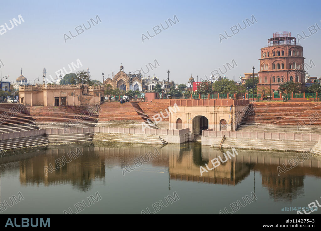 Hussainabad pond and Satkhanda watchtower, Lucknow, Uttar Pradesh, India, Asia.