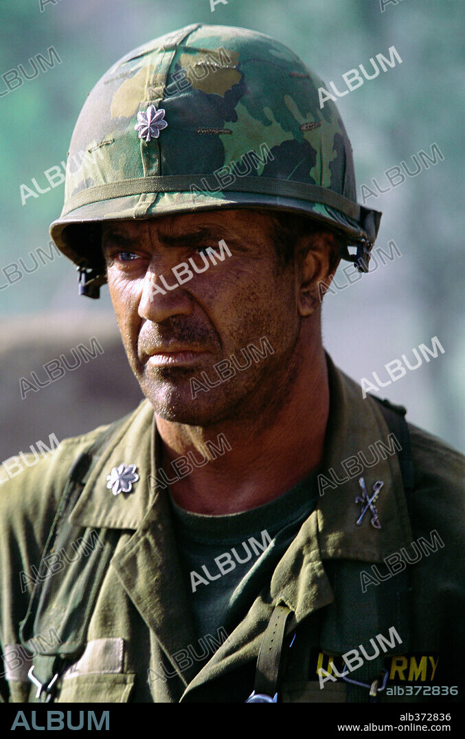 MEL GIBSON en CUANDO ÉRAMOS SOLDADOS, 2002 (WE WERE SOLDIERS), dirigida por RANDALL WALLACE. Copyright ICON PRODUCTIONS/WHEELHOUSE ENTERTAINMENT / VAUGHAN, STEPHEN.
