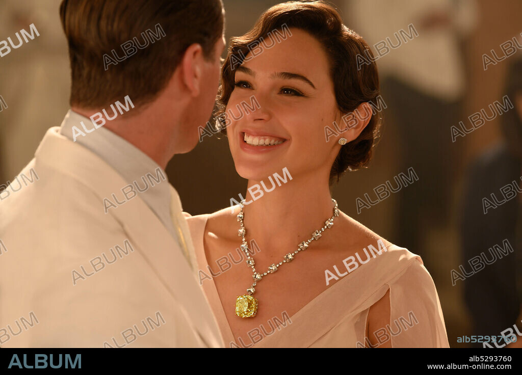 GAL GADOT en MUERTE EN EL NILO, 2021 (DEATH ON THE NILE), dirigida por KENNETH BRANAGH. Copyright 20TH CENTURY STUDIOS.