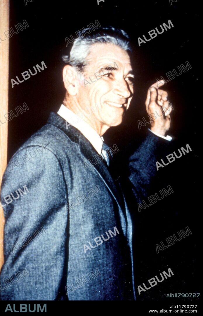 George Adamski - saw and photographed UFOs - met aliens. - ©TopFoto/Fortean.