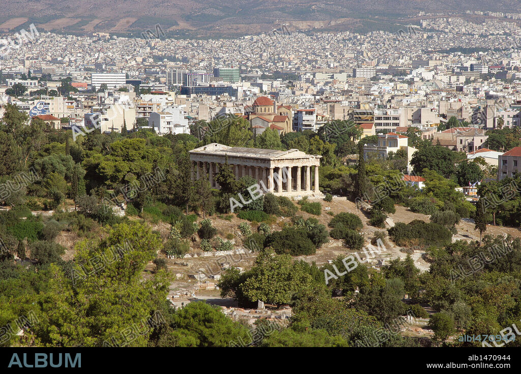 GRECIA. ATENAS. AGORA GRIEGA. Vista general del "THISIO" o TEMPLO DE EFESTO. Situado en el extremo este del Agora griega.. Construido entre 460-415 A. C, albergaba las estatuas de Efesto y de Atenea, obra de Alcamenes según se cree. Atenas.