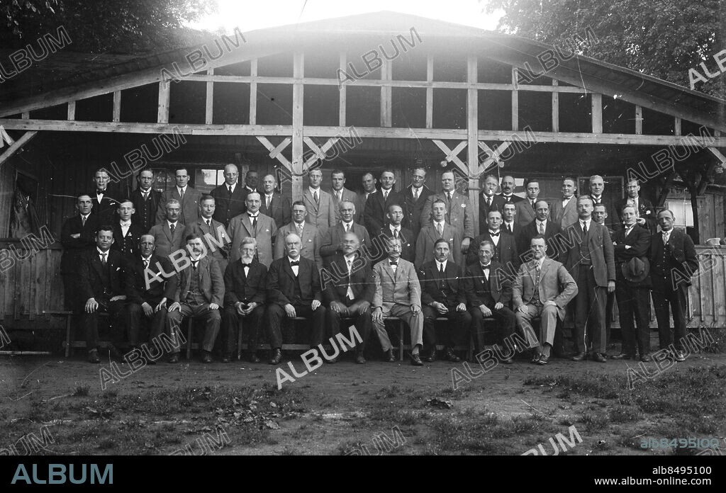 Göteborg 8 juli 1927. Öis firar sitt 40-årsjubileum i Balders Hage *** Local Caption *** GT Låda Krep 2011-08. GHT.