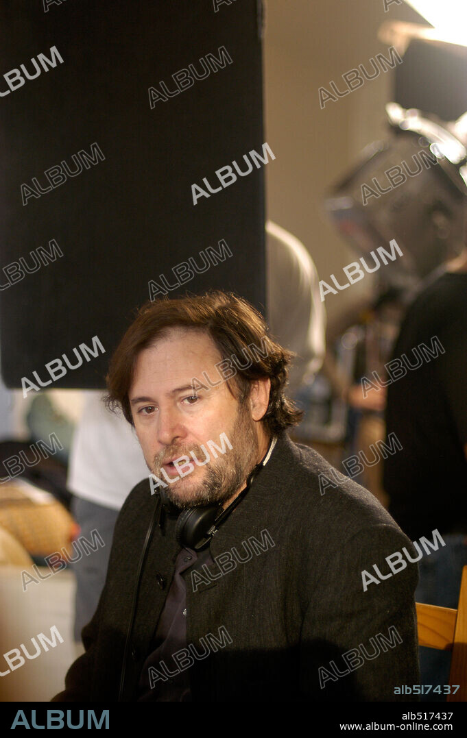 JULIO SANCHEZ VALDES en XXL, 2004, dirigida por JULIO SANCHEZ VALDES. Copyright TRIPICTURES/SOGECINE.