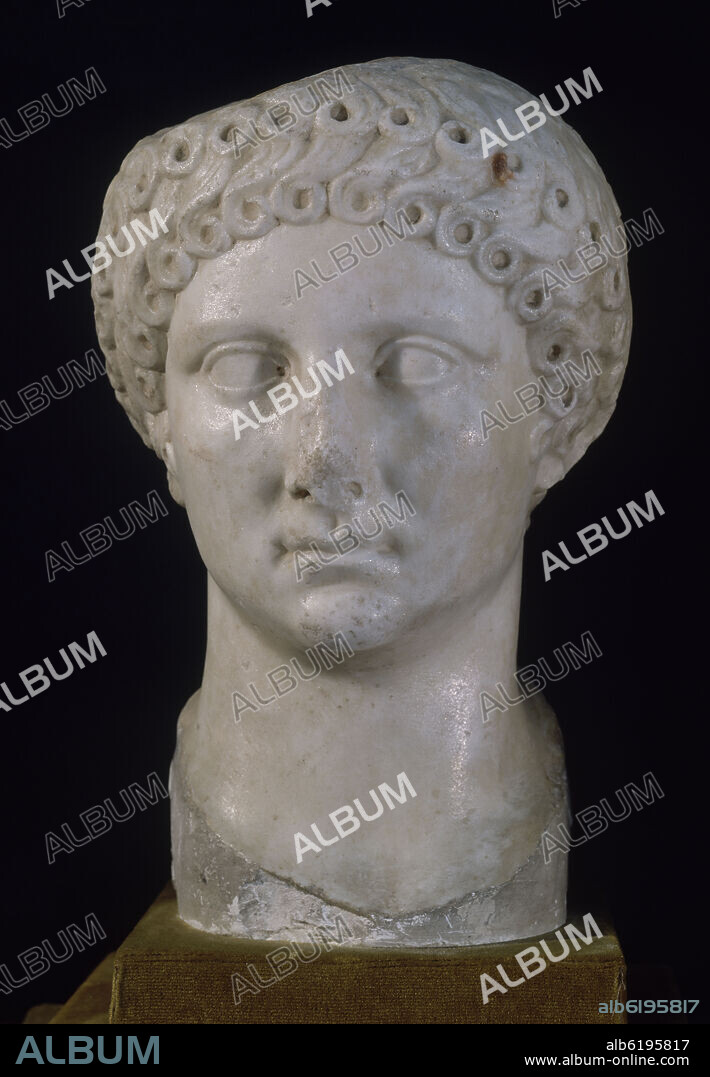 CABEZA DE AGRIPINA LA MAYOR- PROC MEDINA SIDONIA (MUJER DE JULIO CESAR GERMANICO,MADRE DE CALIGULA).
