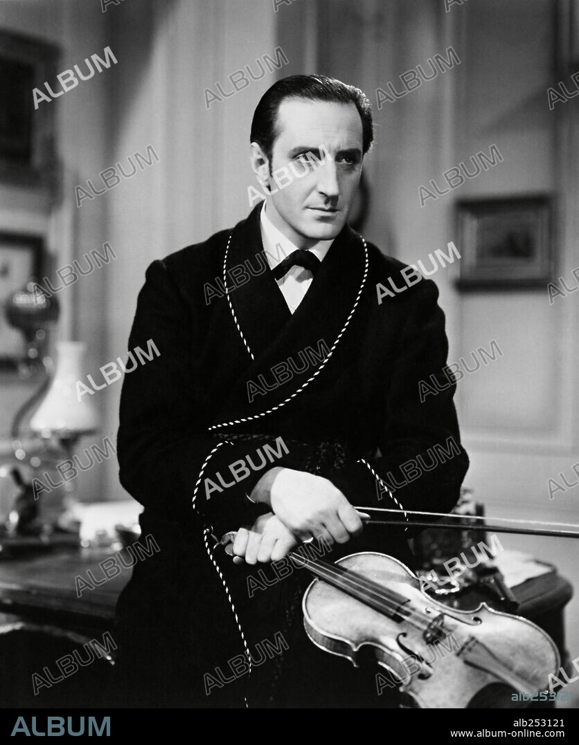 BASIL RATHBONE dans THE HOUND OF THE BASKERVILLES, 1939, réalisé par SIDNEY LANFIELD. Copyright 20TH CENTURY FOX.