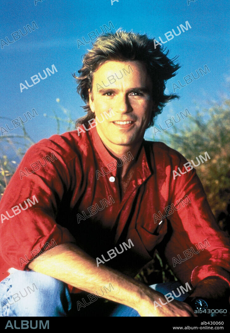 RICHARD DEAN ANDERSON in MACGYVER, 1985, directed by CHARLES CORRELL. Copyright PARAMOUNT TV.