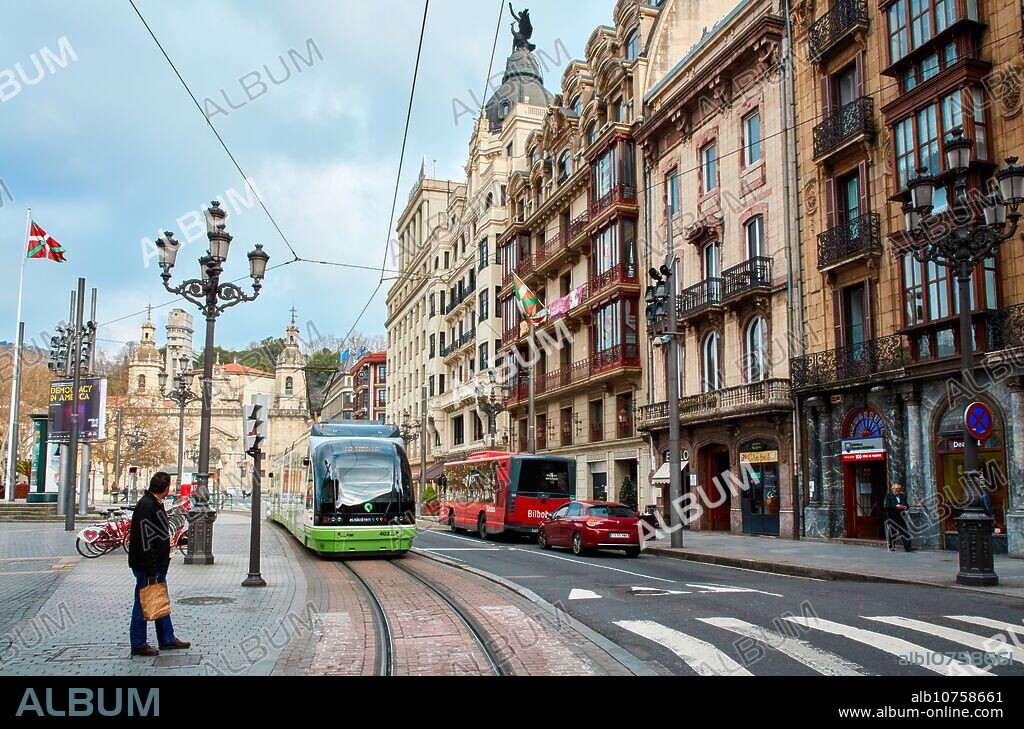 Areatza Kalea, El Arenal, Bilbao, Bizkaia, Basque Country, Spain, Europe.