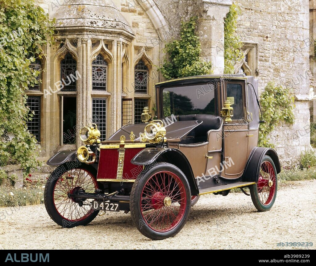 1908 Lanchester. Formed in 1905, the Lanchester Motor Company was the first British motor manufacturer to export left-hand drive cars, with overseas customers including Henry Ford and a number of Indian Maharajahs. Lanchesters enjoyed a reputation for being reliable cars. The company was taken over by the BSA/Daimler group in 1933, and production of Lanchesters was reduced, the last car being built in 1955.