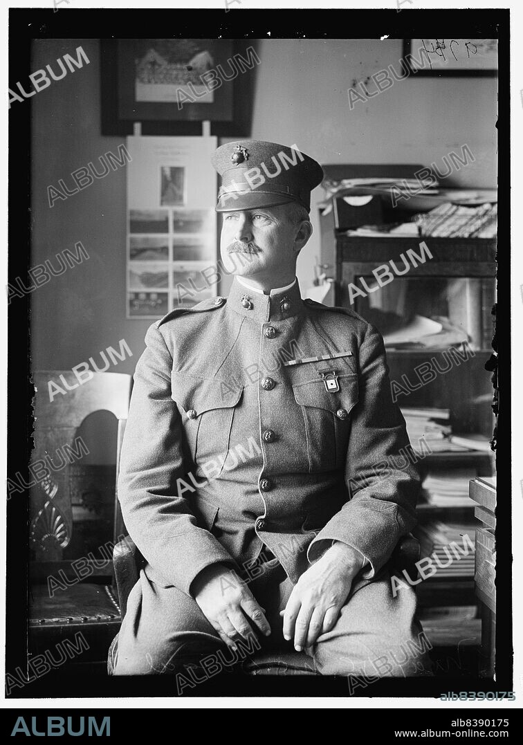 HARRIS & EWING. Major D.C. Mcdougal, between 1916 and 1918. Officer of the US Marine Corps.