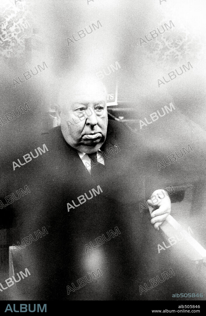 ALFRED HITCHCOCK.