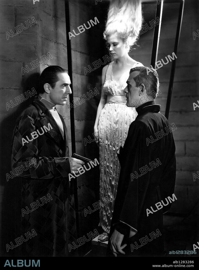 BELA LUGOSI, BORIS KARLOFF and LUCILLE LUND in THE BLACK CAT, 1934, directed by EDGAR ULMER. Copyright UNIVERSAL PICTURES.