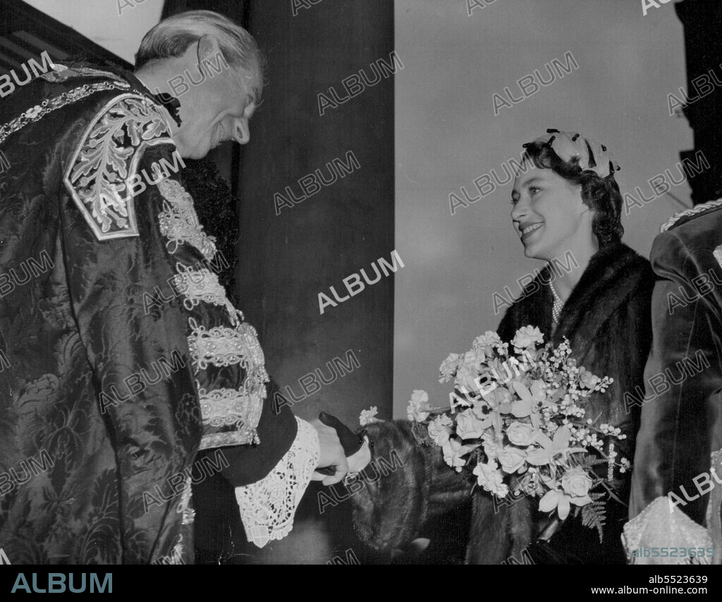 Princess Welcomed By City -- Sir Seymour Howard, Lord Mayor of London, welcomes Princess Margaret at Mansion House today March 8, where she was the guest of the city corporation at a luncheon marking her return from the West Indies. March 18, 1955. (Photo by Associated Press Photo).