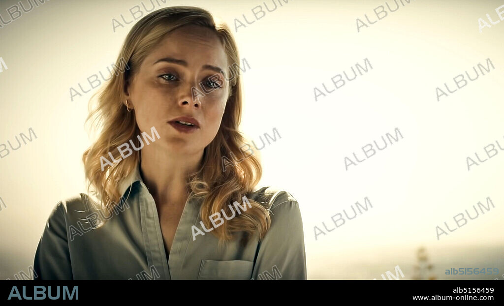 SOPHIE RUNDLE en CIELO DE MEDIANOCHE, 2020 (THE MIDNIGHT SKY), dirigida por GEORGE CLOONEY. Copyright Anonymous Content / Netflix / Truenorth Productions.