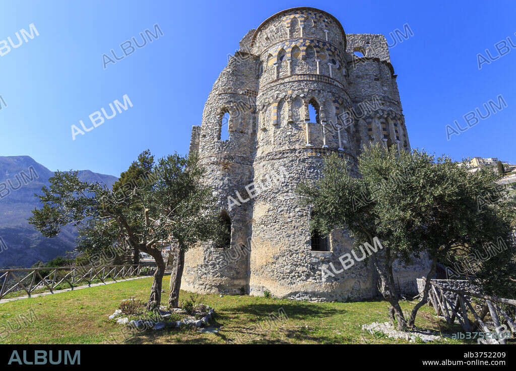 Basilica of Sant'Eustachio, 13th century, Medieval Pontone and Minuta, Amalfi Coast, UNESCO World Heritage Site, Campania, Italy, Europe.