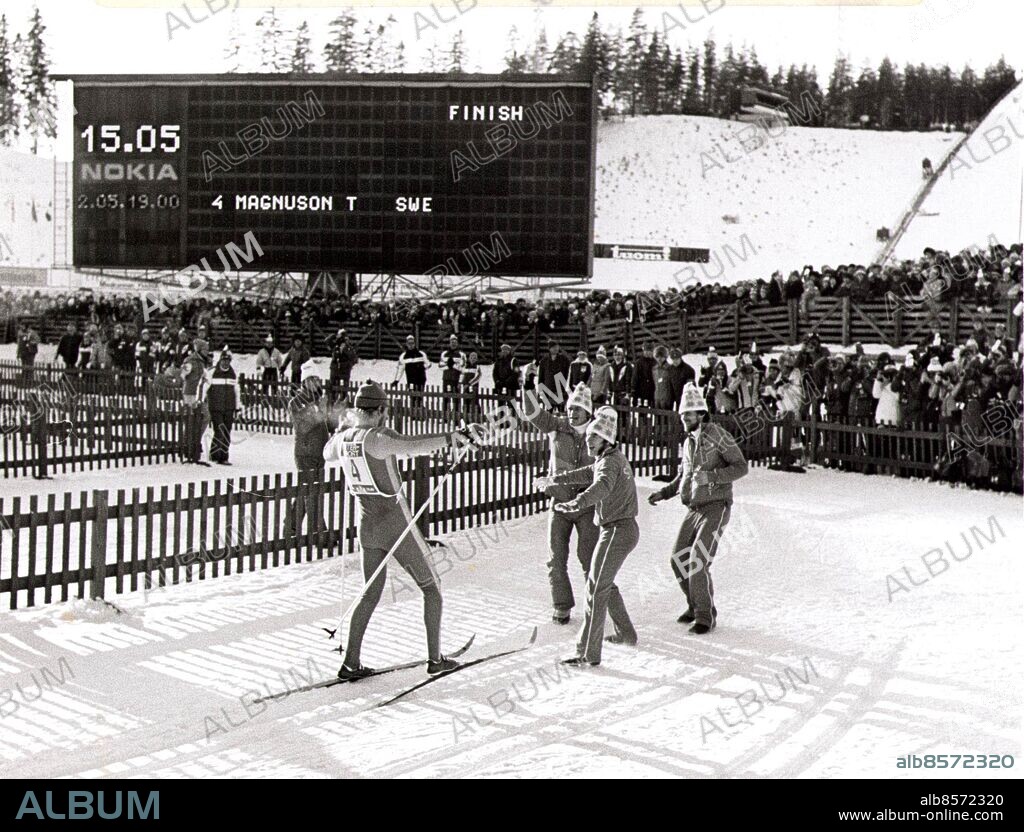 ARKIV 19780223 - Skid-VM i Lahti, Finland. Thomas Magnusson spurtslog det finska laget på sista sträckan. I laget åkte Christer Johansson, Sven-Åke Lundbäck, Tommy Limby och Thomas Magnusson.. Foto: Hans T Dahlskog Kod: 1003. COPYRIGHT SCANPIX SWEDEN.