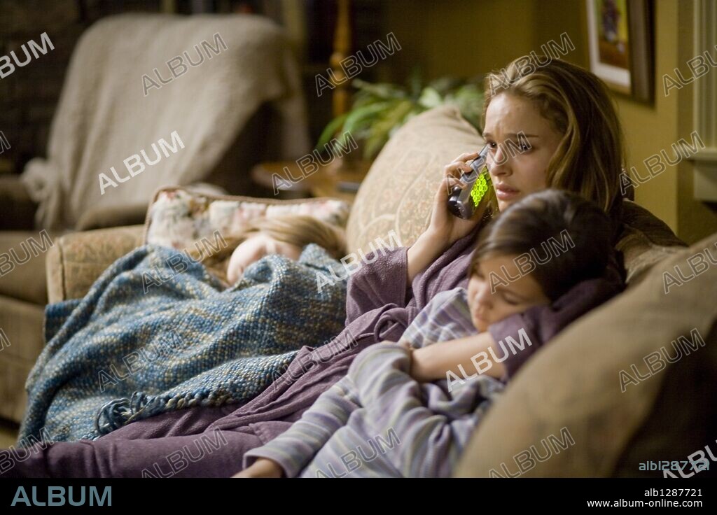 NATALIE PORTMAN en BROTHERS [HERMANOS], 2009 (BROTHERS), dirigida por JIM SHERIDAN. Copyright PALOMAR PICTURES.