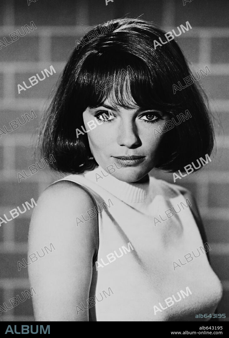 JACQUELINE BISSET in AIRPORT, 1970, directed by GEORGE SEATON. Copyright UNIVERSAL PICTURES.