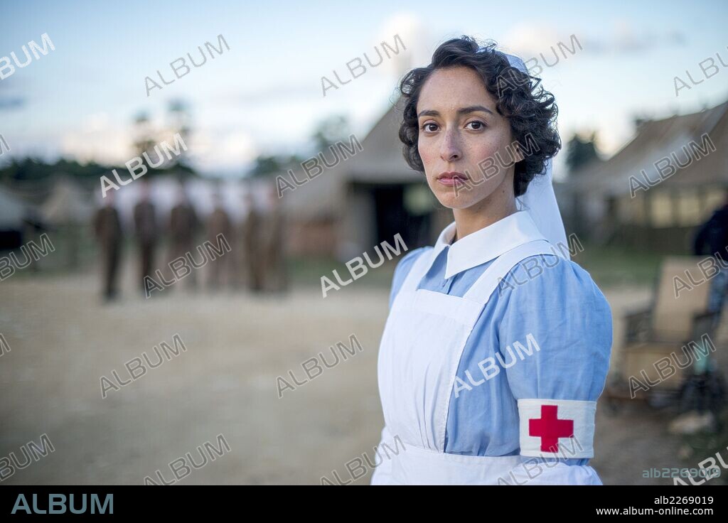 OONA CHAPLIN in THE CRIMSON FIELD, 2014. Copyright BBC.