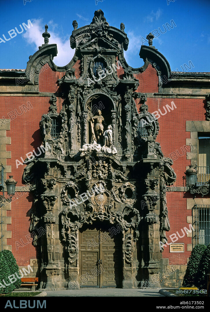 PEDRO DE RIBERA. EXTERIOR - FACHADA PRINCIPAL - PORTADA DEL ANTIGUO HOSPICIO DE MADRID - 1726 - BARROCO ESPAÑOL.