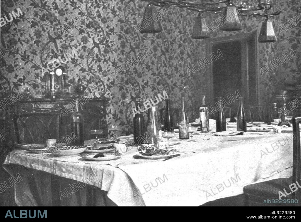''Nos Chateaux au Pillage; Quelques aspects du Chateau du Gue a Tresmes, pres de Congis, apres un court sejour des allemands', 1914. From "L'Album de la Guerre 1914-1919: Volume I". [L'Illustration, Paris, 1926].