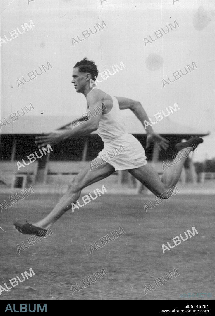 W: Sprint “find” of the year, Norman McDonald, striding out in a 