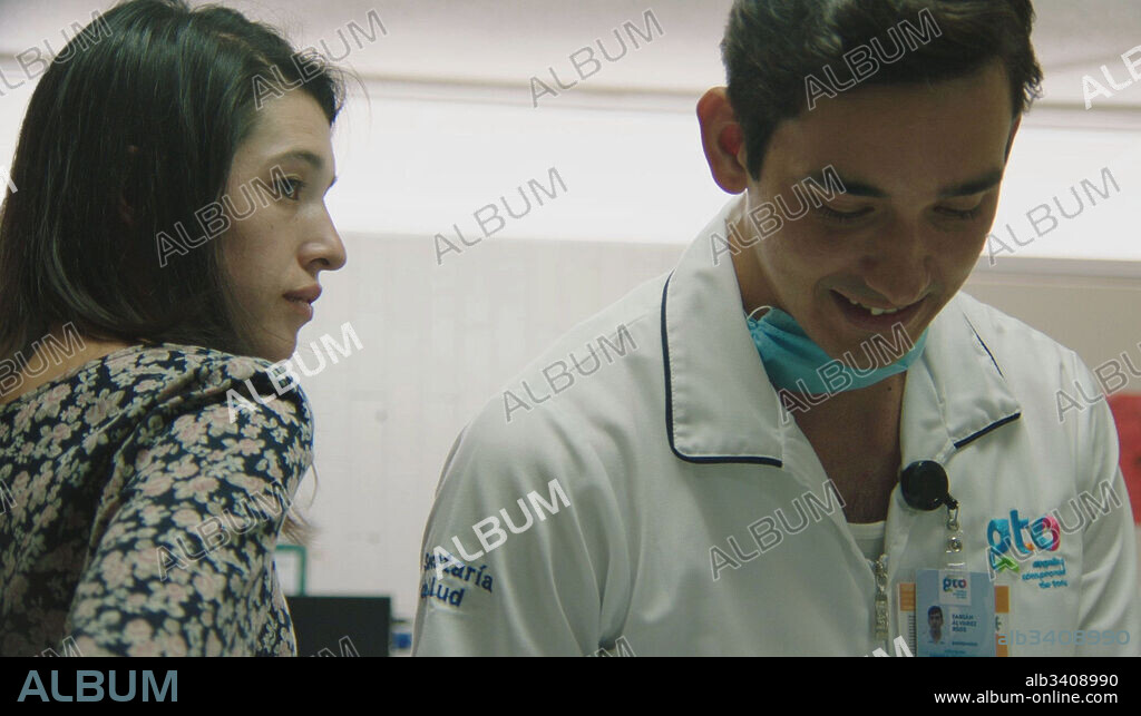 EDEN VILLAVICENCIO y SIMONE BUCIO en LA REGIÓN SALVAJE, 2016, dirigida por AMAT ESCALANTE. Copyright ADOMEIT FILM/BORD CADRE FILMS/CNC AIDE AUX CINEMAS DU MONDE.