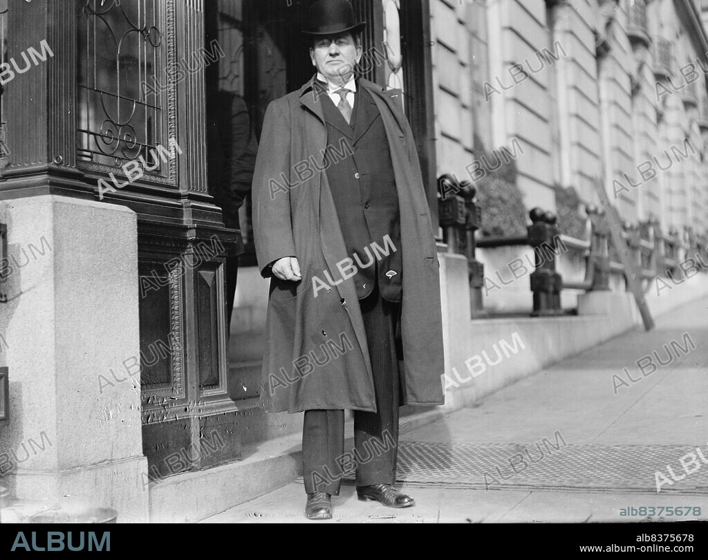 HARRIS & EWING. Republican National Committee - Arthur I. Vorys, of Ohio, 1912.