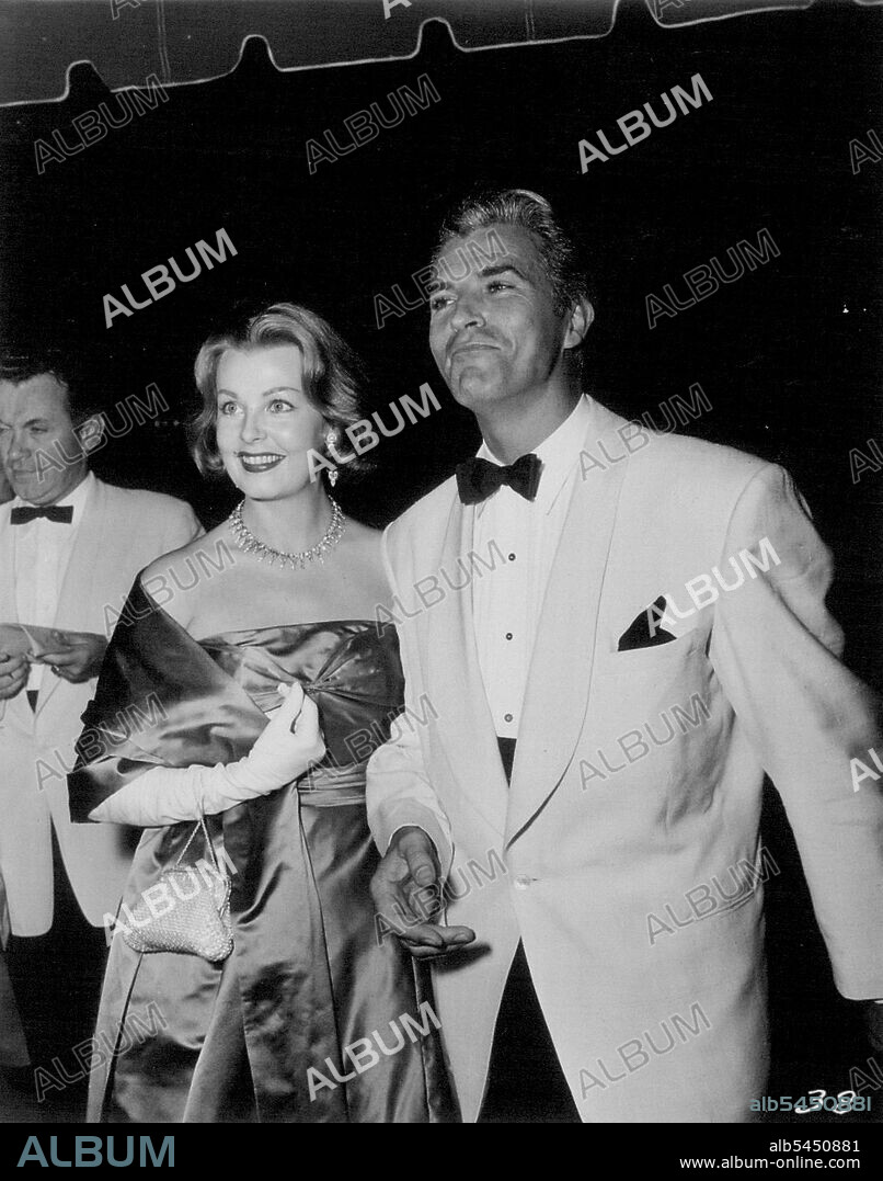 Arlene Dahl and Fernando Lamas as "Egyptian" Premiere. January 01, 1955.