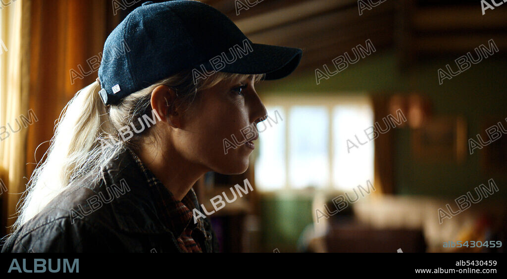 NOOMI RAPACE en EL VIAJE, 2021 (I ONDE DAGER), dirigida por TOMMY WIRKOLA. Copyright 74 Entertainment.