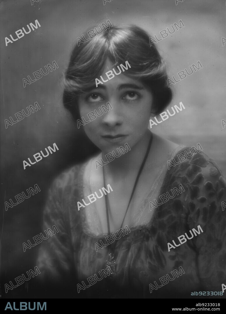 ARNOLD GENTHE. Marinoff, Fania, portrait photograph, 1913.