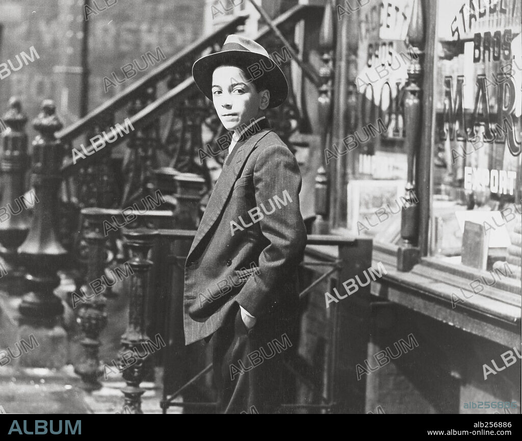 SCOTT BAIO in BUGSY MALONE, 1976, directed by ALAN PARKER. Copyright PARAMOUNT PICTURES.