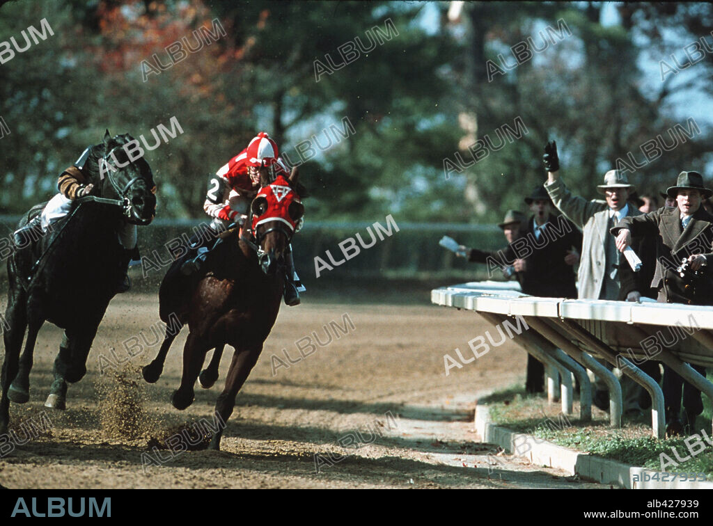 TOBEY MAGUIRE in SEABISCUIT, 2003, unter der Regie von GARY ROSS. Copyright UNIVERSAL PICTURES/DREAMWORKS SKU/SPYGLASS ENT/LANGER THAN L.