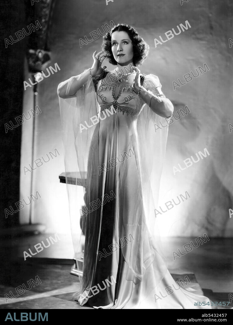 NORMA SHEARER in ROMEO AND JULIET, 1936, directed by GEORGE CUKOR. Copyright M.G.M.