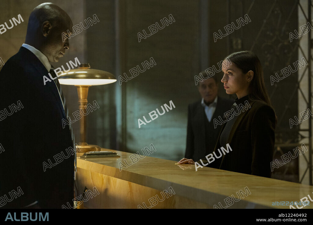ANA DE ARMAS et LANCE REDDICK dans BALLERINA, 2025, réalisé par LEN WISEMAN. Copyright Lionsgate / Summit Entertainment.