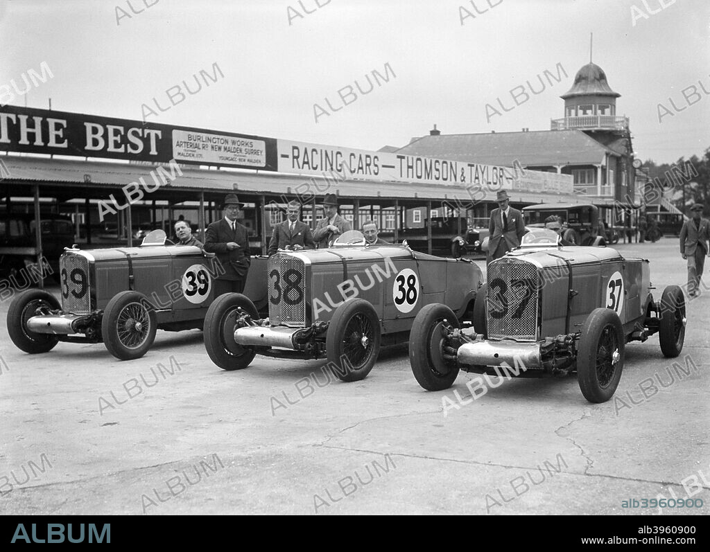 Talbot 105 2970 cc. Reg. No.  GO54.  No: 39 Driver: Cobb, J.R. Finished: 6th. 104.70 m.p.h. Centre Talbot 105 2970 cc. Reg. No.  GO53.  No: 38 Driver: Rose-Richards, T.E.  Finished: 7th.   10. Place: Brooklands.  BRDC 500 Mile Race. Date: 3.10.31.