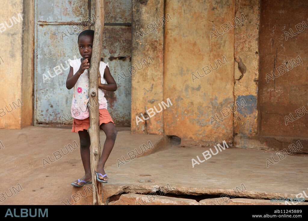 African girl, Lome, Togo, West Africa, Africa.