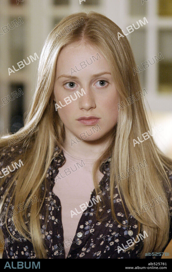 TAMARA HOPE in SHALL WE DANCE?, 2004, directed by PETER CHELSOM. Copyright MIRAMAX.