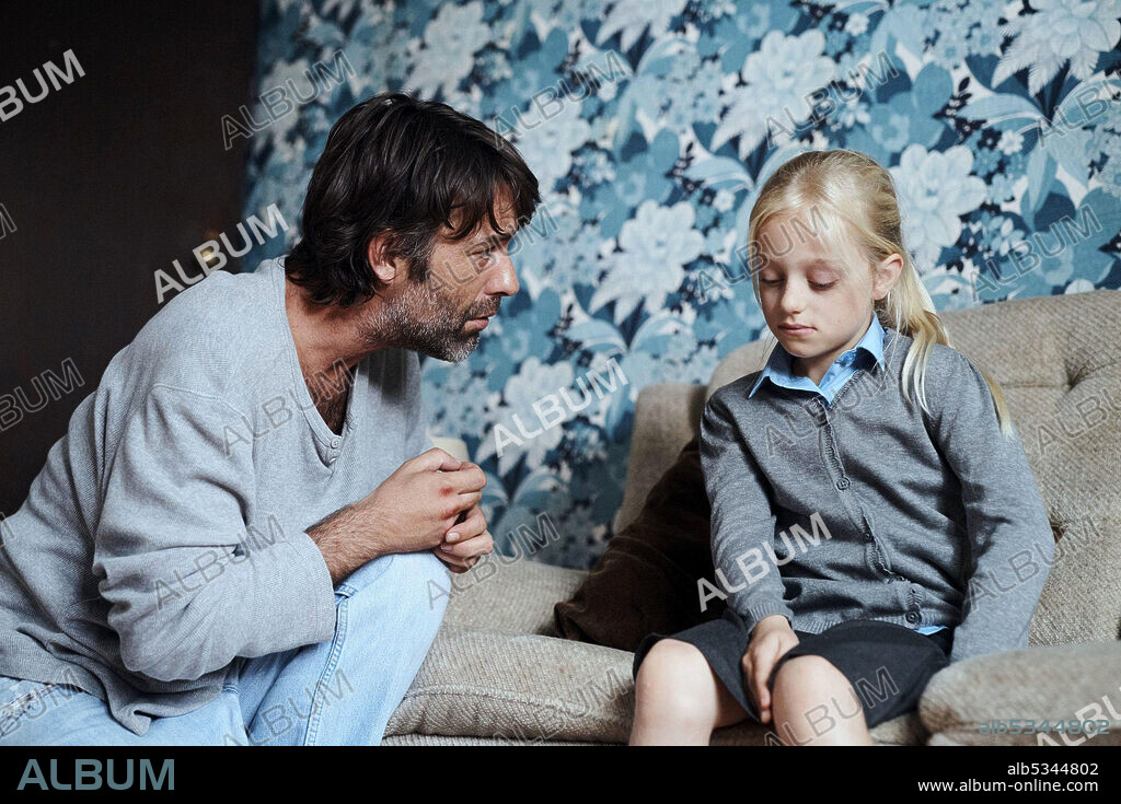 MAISIE SLY and RUBEN GARCIA in LISTEN, 2020, directed by ANA ROCHA. Copyright Bando à Parte / Pinball London.