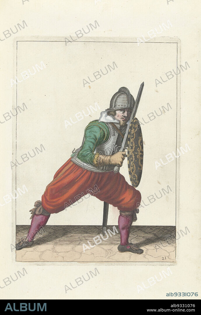 The exercise with shield and spear: the soldier in a defensive posture with one foot forward and with his rapier and shield on the knee in front of the body (no. 21), 1618, The exercise with shield and spear: the soldier in a defensive posture with one foot forward and with his rapier and shield on the knee in front of the body, 1618. Part of the illustrations in: Adam van Breen, Nassauische Waffenhandelung, 1618, plate no. 21. Warfare circa 1600., Adam van Breen, print maker: anonymous, Northern Netherlands, 1616 - 1618, paper, engraving, height 260 mm × width 190 mm.