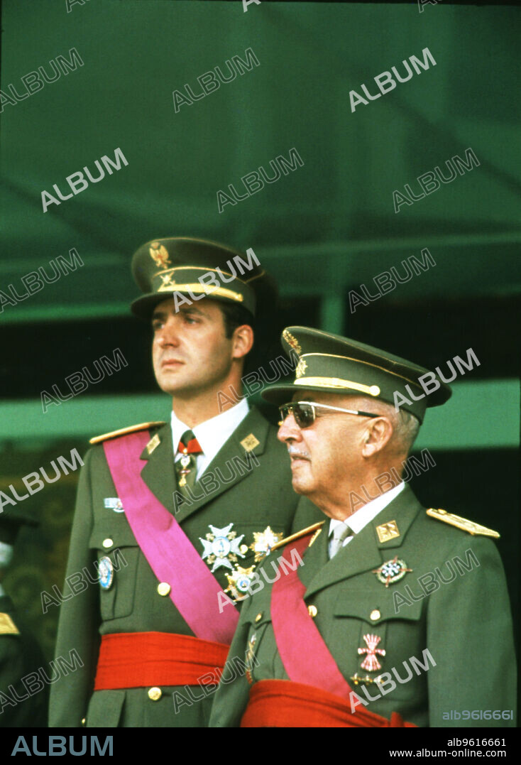 Francisco Franco together with D. Juan Carlos I, 1974.