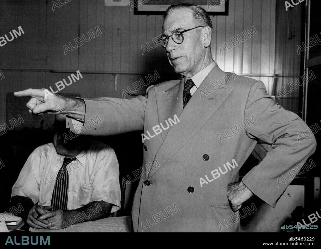 Mr. Ed. Hanlon Premier Qld. at local  Committee meeting Sunday morning. December 27, 1950. (Photo by David R. Jones).
