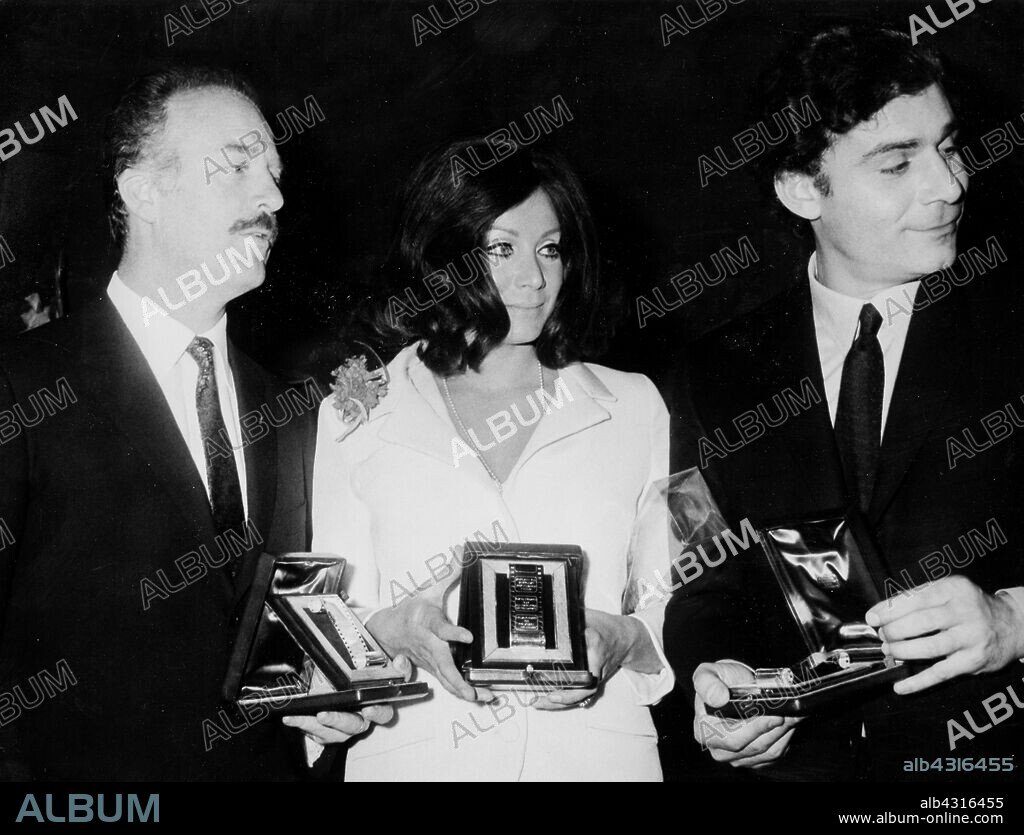 Maria Grazia Buccella. Robert Hoffmann. 1966.