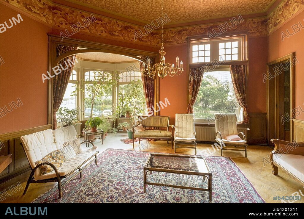 Interior. House of the Quakers, 50 Sq. Ambiorix, Brussels, Belgium, c2014-2017. Georges Hobe: 1899.