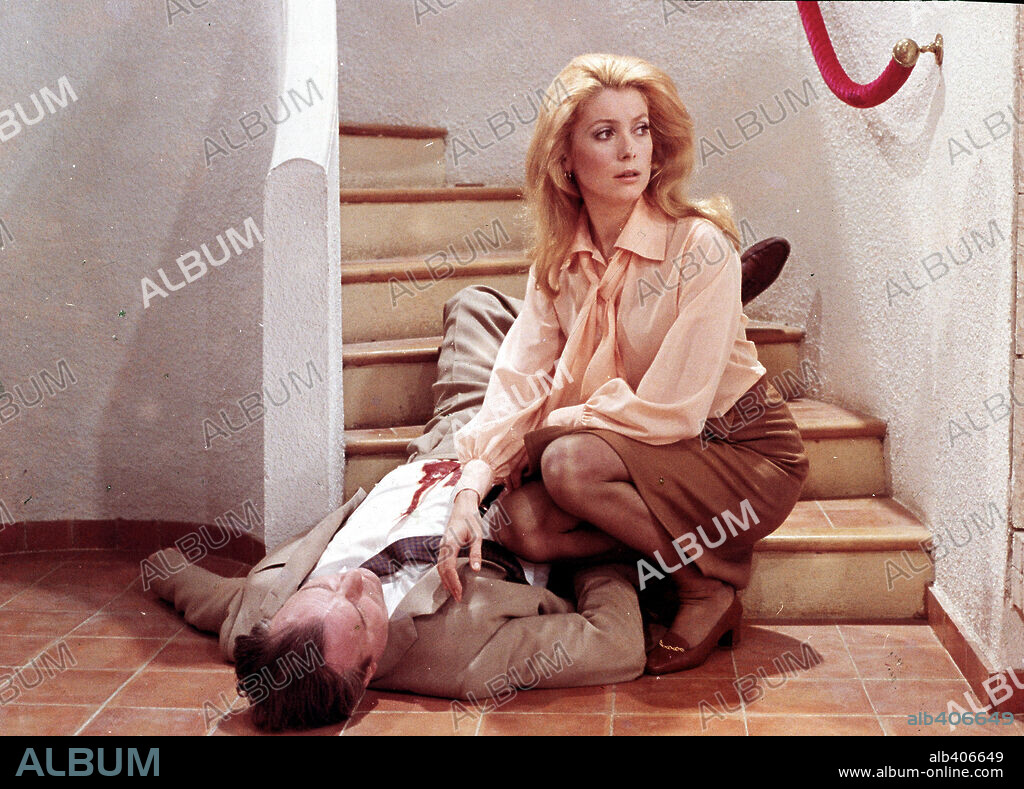 CATHERINE DENEUVE en LA SIRENA DEL MISSISSIPI, 1969 (LA SIRENE DU MISSISSIPPI), dirigida por FRANCOIS TRUFFAUT. Copyright FILMS DU CAROSSE/ARTISTES ASSOCIES.
