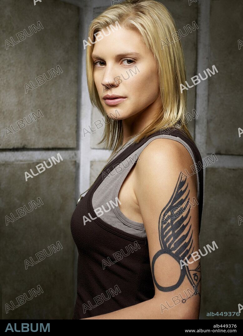 KATEE SACKHOFF dans BATTLESTAR GALACTICA, 2004, réalisé par MICHAEL RYMER. Copyright SCI-FI CHANNEL.